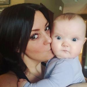 Meet your Posher, Carolina